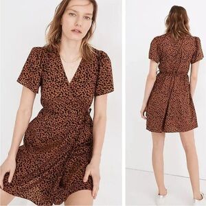BOGO! Madewell Flutter-Sleeve Wrap Mini Dress in Painted Leopard Size Small